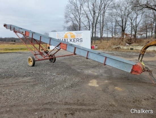 New Holland Hay Elevator