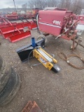 680 QT Breaker Att./Does not inlclude toolbox w/extra parts