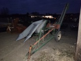 New Idea 323 1 row Corn Picker
