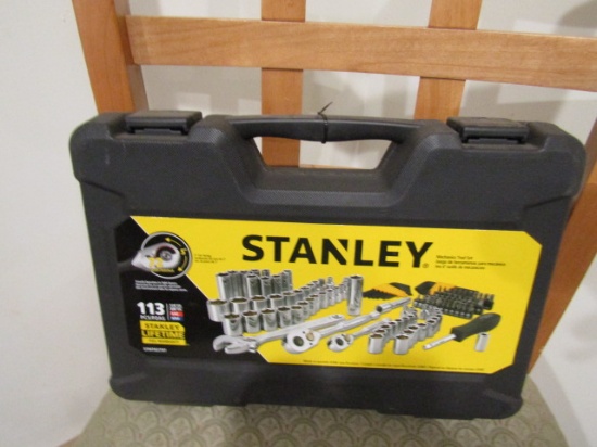 113PC Stanley Tool Set