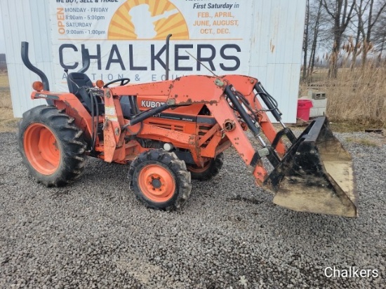 Kubota L3000 4x4 w/Ldr.