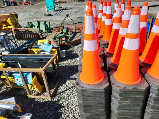 (25) Safety Cones -Selling by the cone x25