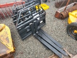 QT Pallet Forks/New