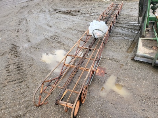 24ft. Skeleton Hay Elevator w/Motor
