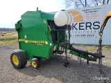 John Deere 446 Round Baler