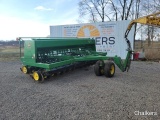 John Deere 750 15ft. No Till Grain Drill
