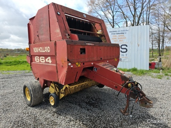 New Holland 664 Round Baler w/Net