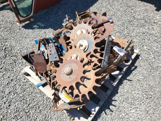 Skid OF Yetter Trash Wheels