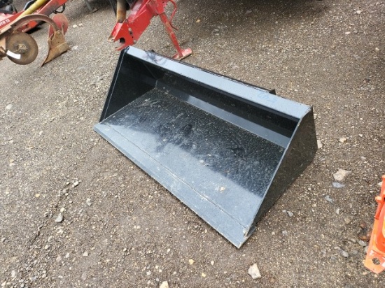 Kivel 66in. QT Bucket/New