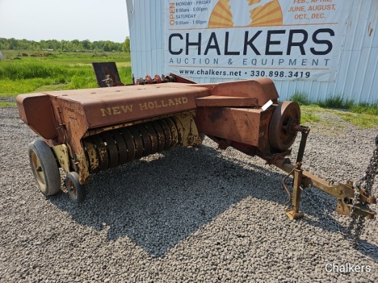 New Holland 268 Square Baler