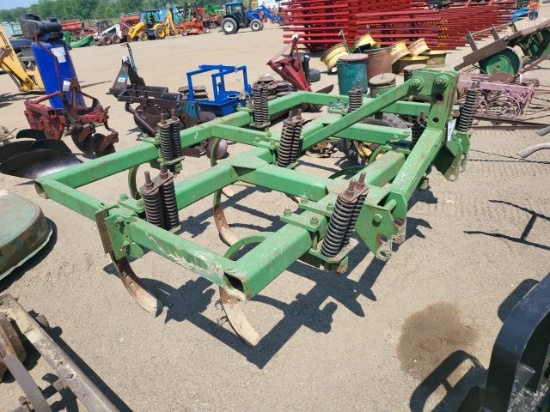 3pt. 8 shank Chisel Plow