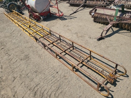 24ft. Skeleton Hay Elevator w/Motor