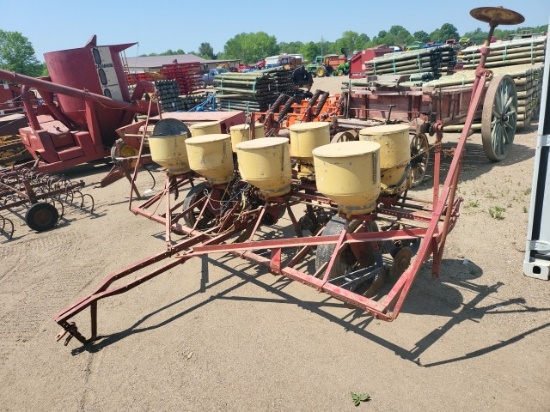 International 4 row Pull Corn Planter
