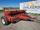 International 510 Grain Drill/18 Hole/Grass Seed