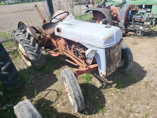 Ford 8N
