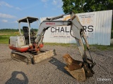 Takeuchi TB125 Excavator w/2 buckets
