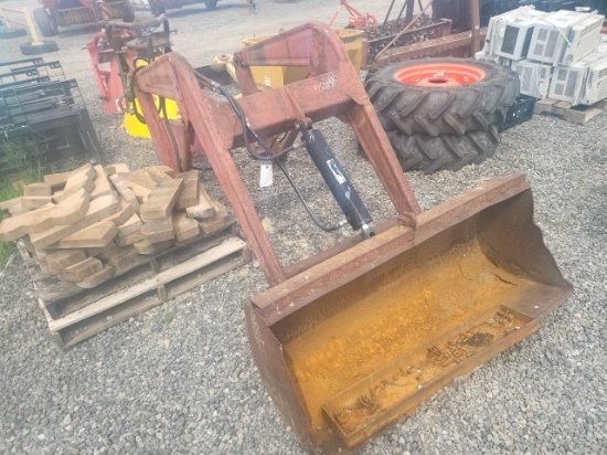 Massey Ferguson Loader