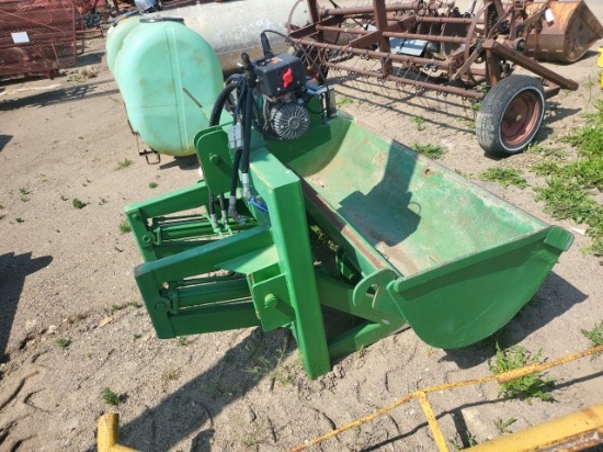 3pt. Dirt Bucket w/Winch