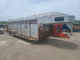 Chappaul Horse Trailer