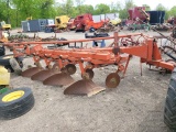 Allis Chalmers 4btm. Semi Mt Plow