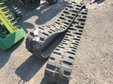Gehl Skidsteer Tracks