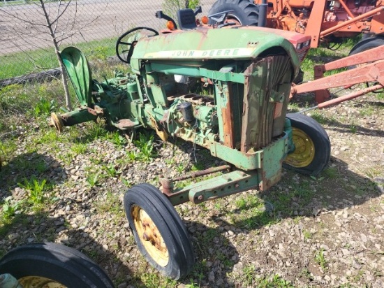 John Deere 1010 Gas