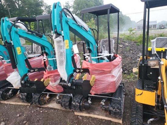 AGT QH12 Mini Excavator