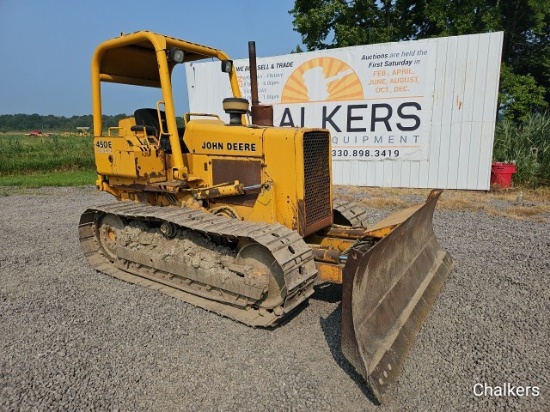 John Deere 450E Dozer w/6 way Blade