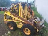 New Holland L775 SKidsteer