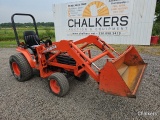 Kubota B2400 4x4 w/Ldr
