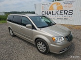 2012 Chrysler Town & Country Van