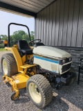 Cub Cadet 7234 4x4 w/Belly Mower