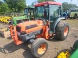 Kubota L4330 4x4 w/Cab