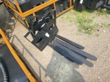 Small Skidsteer Dingo Pallet Forks