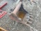 H&H 24in. Digging Bucket w/Wain Roy Hook UP &Rear Teeth