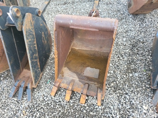 Wain Roy 24in. Digging Bucket