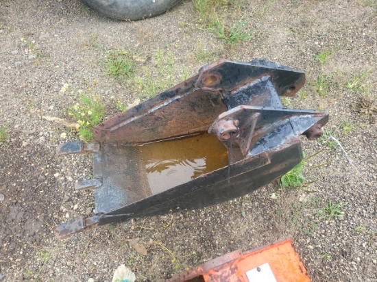 12in. Digging Bucket