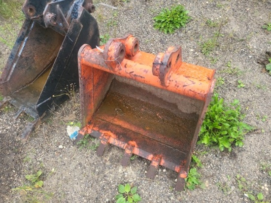 H&H K9823C 24in. Digging Bucket