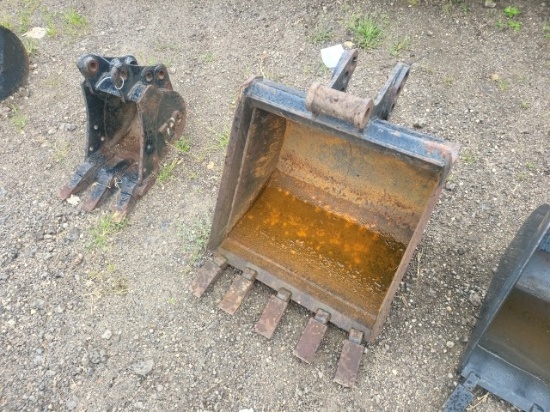 24in. Digging Bucket