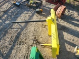 Yellow QT Bale Spear/Unused