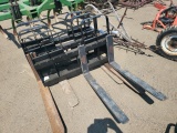 HLA 42in. QT Walk Thru Pallet Forks