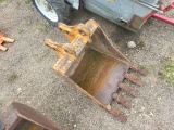 Case 16in. Digging Bucket