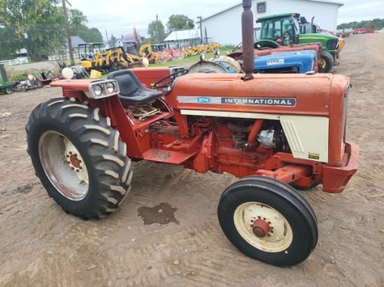 International 574 Gas
