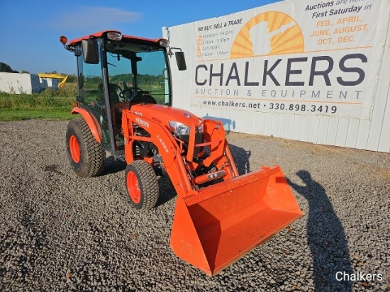 Kubota B2650 4x4 w/Cab/Ldr