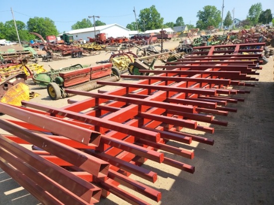 Red 10 Bale Wagon Rack