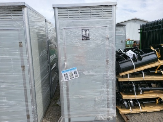 Mobile Toilet w/1 stall