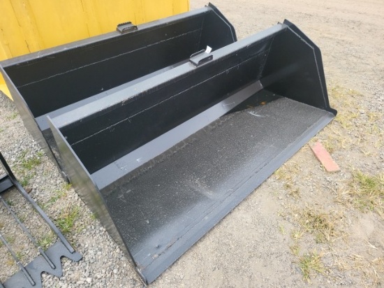 84in. QT Snow Bucket