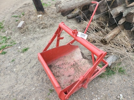 3pt. Dirt Scoop