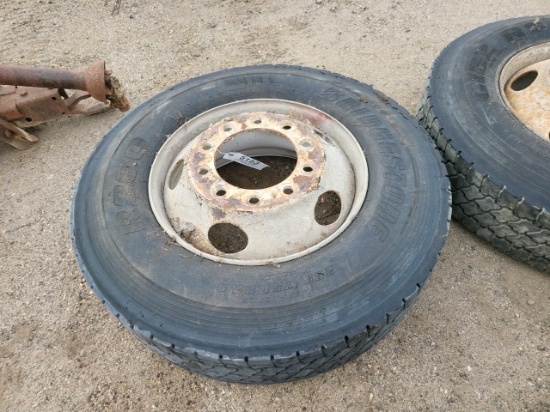 22.5 Wheel and Tire