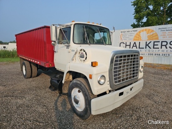 Ford 8000 Grain Truck